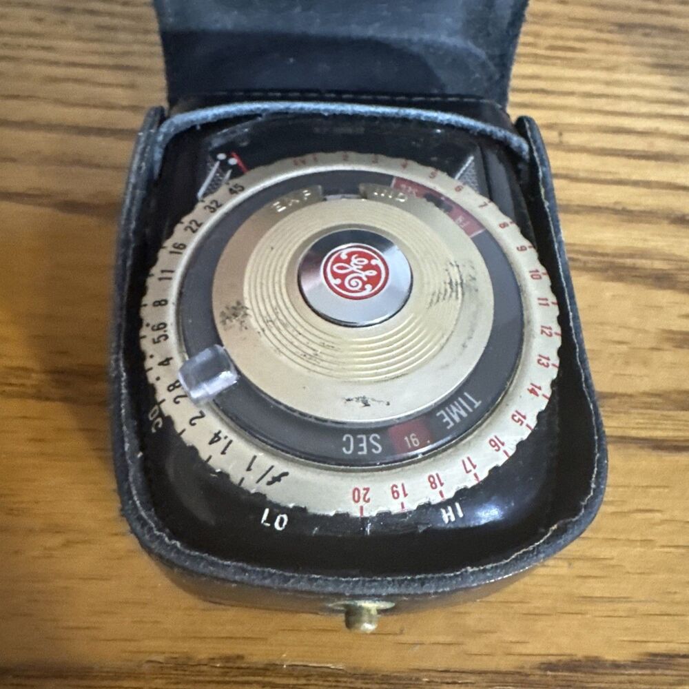 Vintage GE Type PR-1 Exposure Light Meter w/ Case